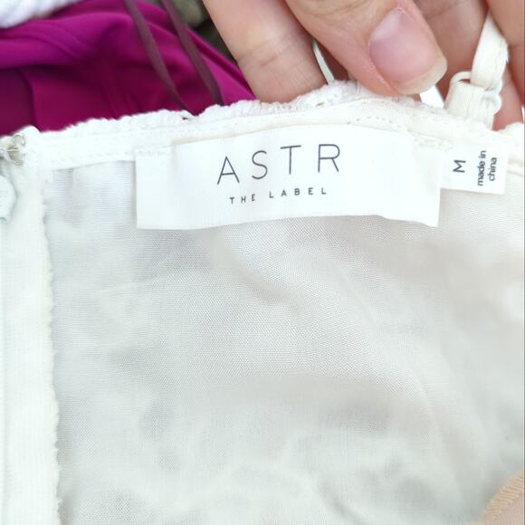 ASTR The Label Womens Lace Midi Dress White Crochet Floral Medium Summer Wedding - Picture 9 of 11